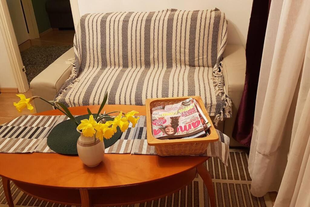 Trevligt Hus Med Egen Gard Och Fri Wifi, Emmaboda Kommun, Lindas ภายนอก รูปภาพ