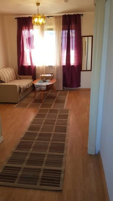 Trevligt Hus Med Egen Gard Och Fri Wifi, Emmaboda Kommun, Lindas ภายนอก รูปภาพ