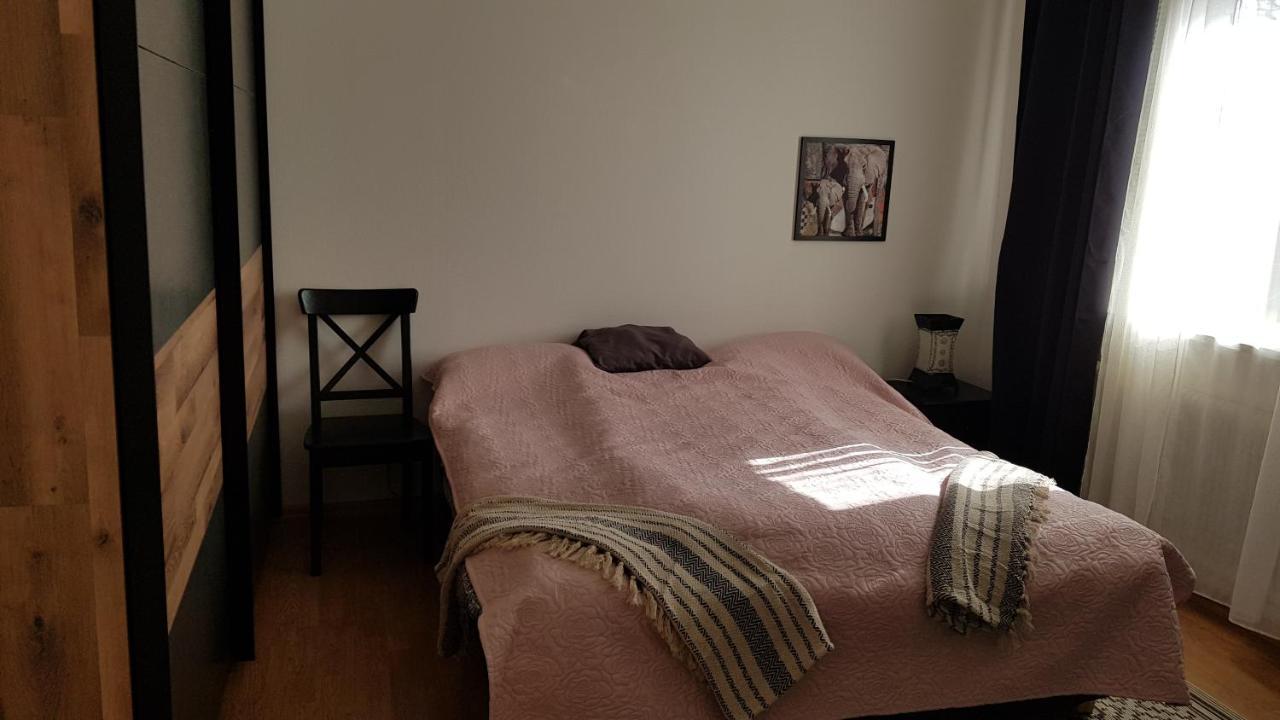 Trevligt Hus Med Egen Gard Och Fri Wifi, Emmaboda Kommun, Lindas ภายนอก รูปภาพ