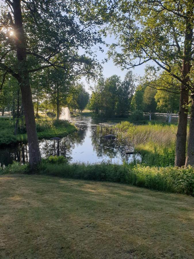Trevligt Hus Med Egen Gard Och Fri Wifi, Emmaboda Kommun, Lindas ภายนอก รูปภาพ